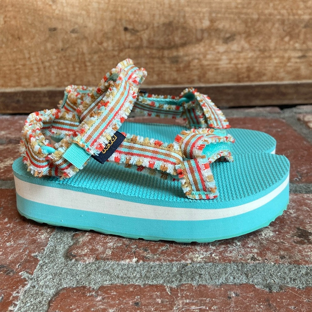 Teva Kids Midform Fray Sandals.